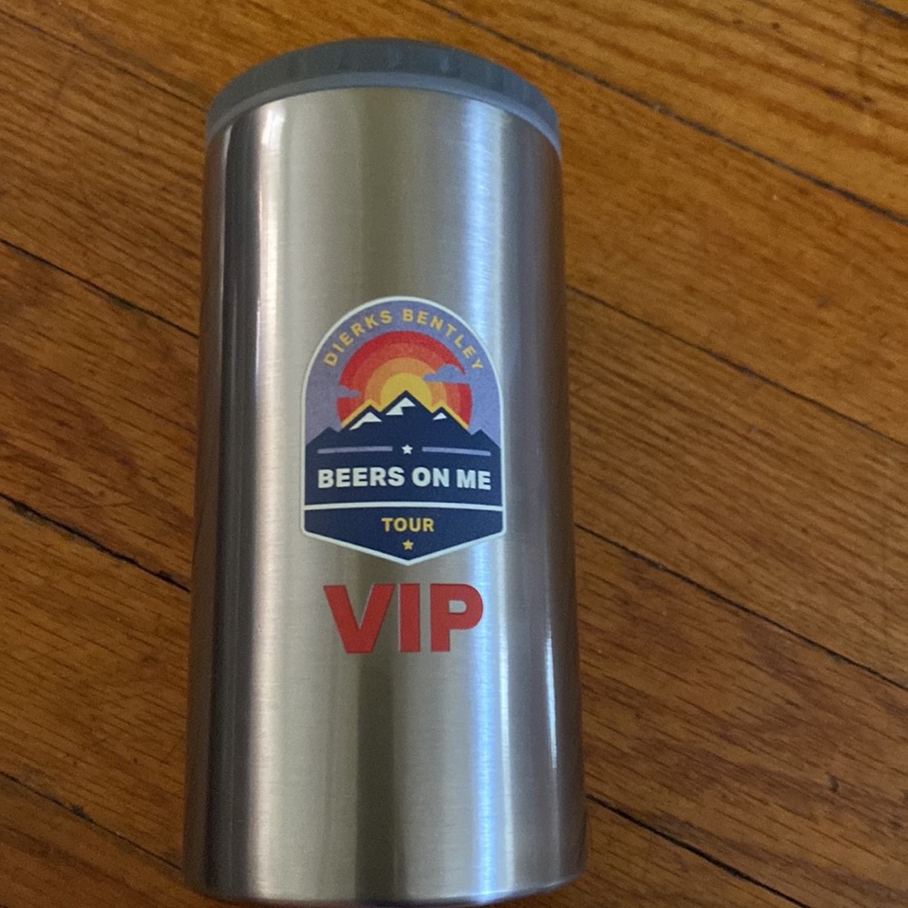 Dierks Bentley VIP memorabilia (no ticket)